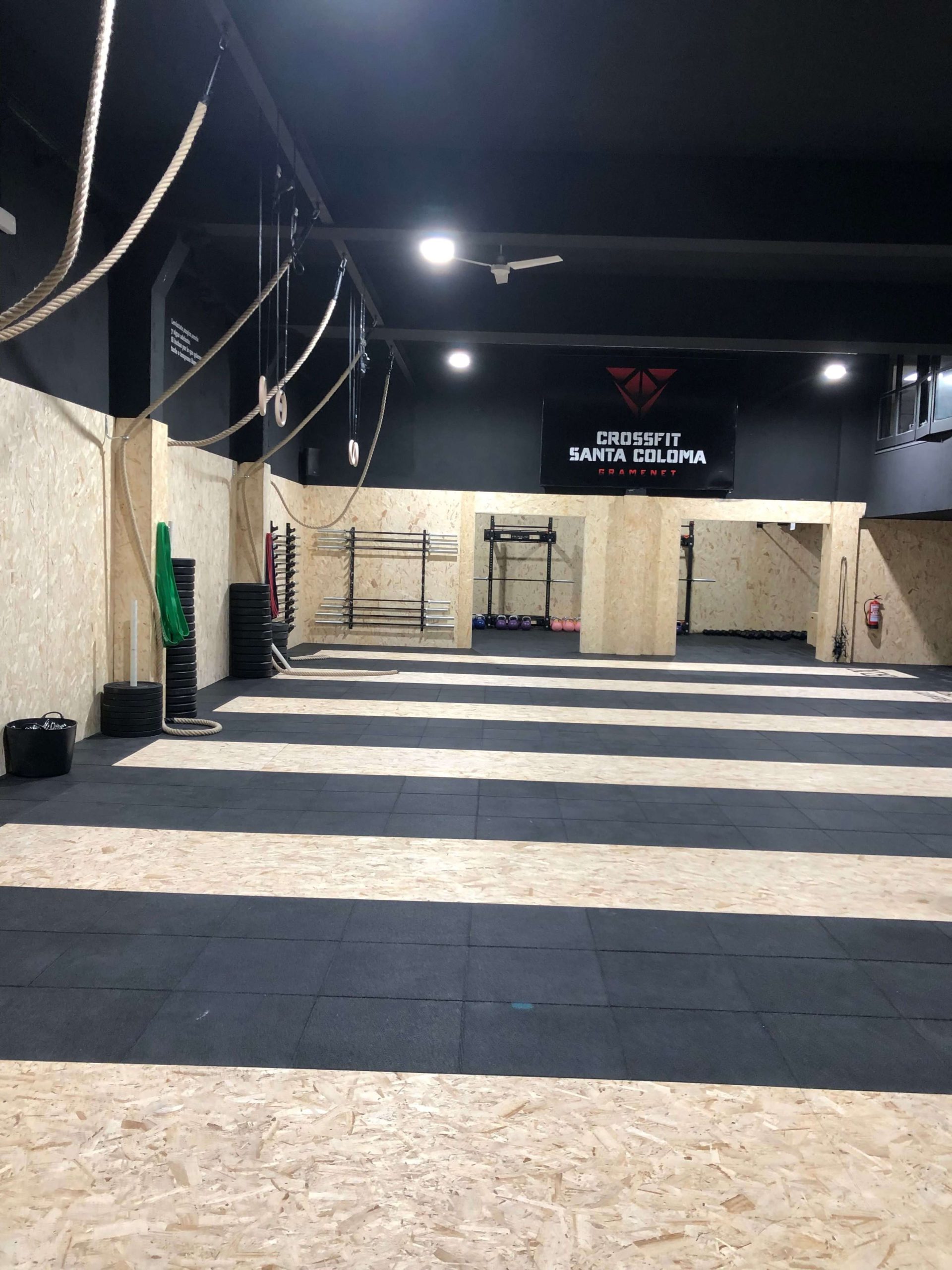 CROSSFIT SANTA COLOMA – SANTA COLOMA DE GRAMENET